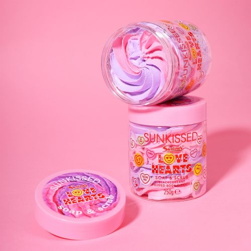 Sunkissed x Love Hearts Soap & Scrub Whipped Body Cleanser Blackcurrant 250g