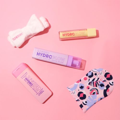 Sunkissed HydroGlow Super Bundle Tanning Gift Set - Dark