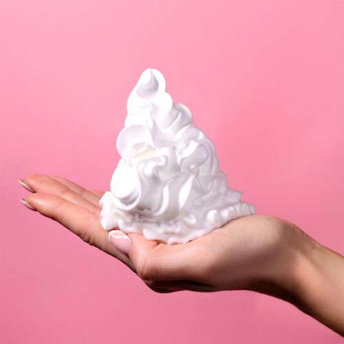 Sunkissed Shower Whip Shower Foam Peaches & Cream 250ml